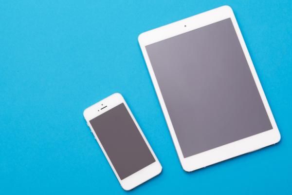 Smartphone and tablet image